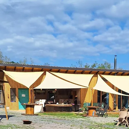 Na Detskej Zazitkovej Farme Fajnovo Apartmán *