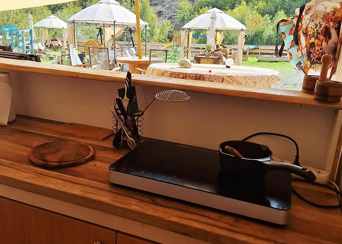 Na Detskej Zazitkovej Farme Fajnovo 아파트 *