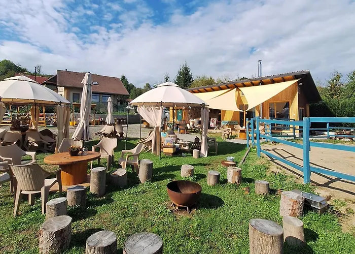 아파트 Na Detskej Zazitkovej Farme Fajnovo *